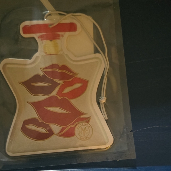 5 Various Air Car Fresheners - Picture 6 of 6